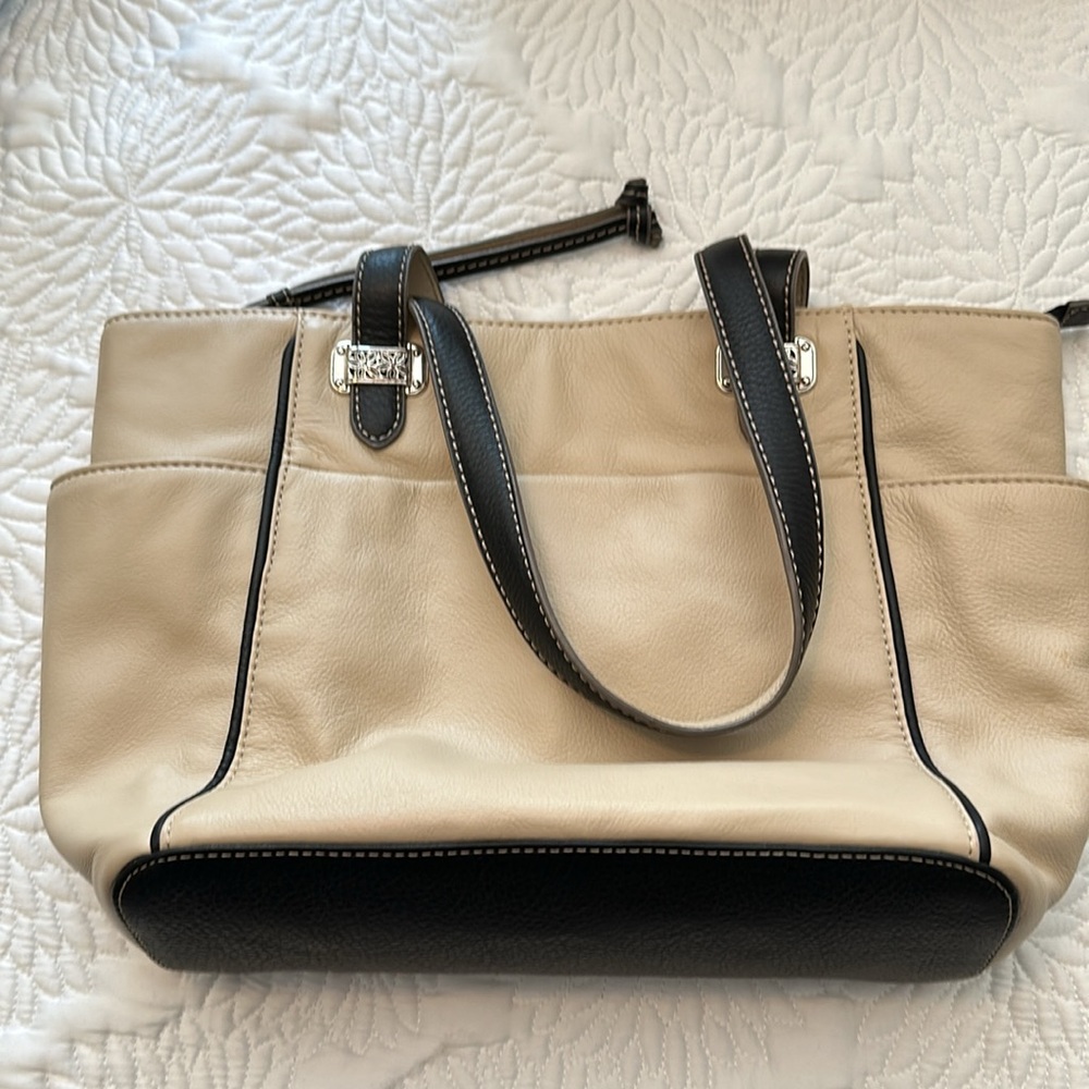 Brighton Tote - Picture 9 of 14